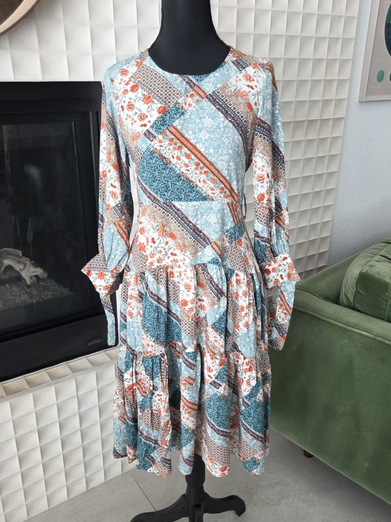 Jaase Dresses & Skirts - Jaase Patchwork Floral Tiered Midi Dress Boho Long Sleeve Teal Orange Size Small